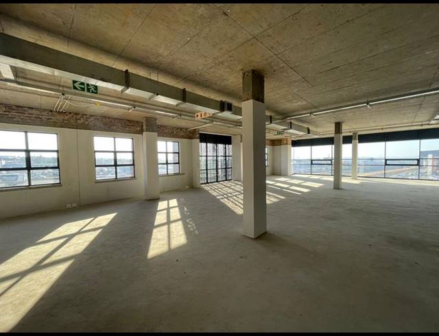 INDUSTRIAL PROPERTY TO RENT IN LOUWLARDIA